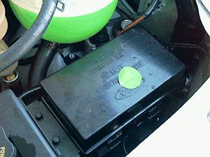 Under hood fuse/relay block